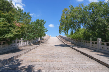 The stone bridge leading to the blue sky in Guangfulin, Shanghai