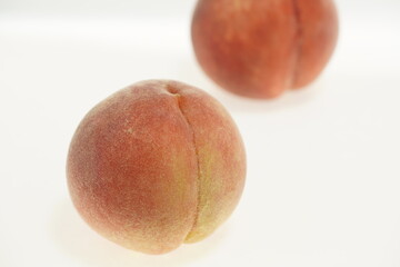 新鮮な桃　桃 輝々桃（きらきらもも）長野県産