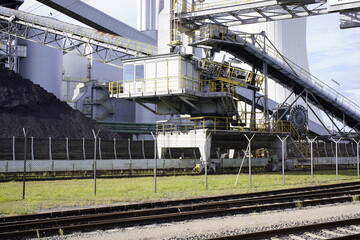 Naklejka premium According to an agreement between the energy provider and the city of Hannover, the coal-fired power plant is to be shut down by 2026 at the latest. Hannover, Germany, end of August 2025.