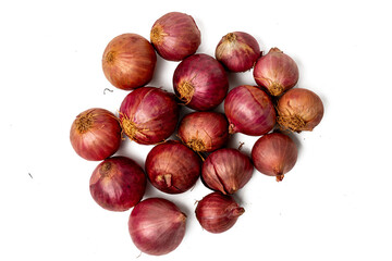 Photo of shallots  taken with a high-resolution camera using the focus-stacking technique on a white background.
