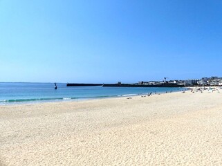 Quiberon, August 2025: Hiking around the Quiberon peninsula in the Gulf of Morbihan in Brittany - View of the wild coast
