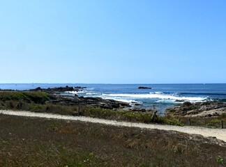 Quiberon, August 2025: Hiking around the Quiberon peninsula in the Gulf of Morbihan in Brittany - View of the wild coast
