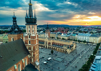 Obraz premium The Main Market Square of the Old Town of Krakow, Poland