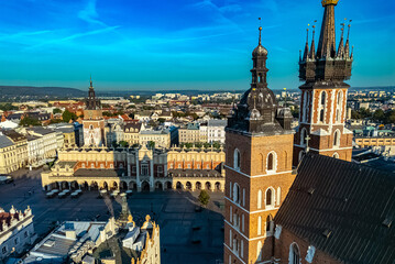 Fototapeta premium The Main Market Square of the Old Town of Krakow, Poland