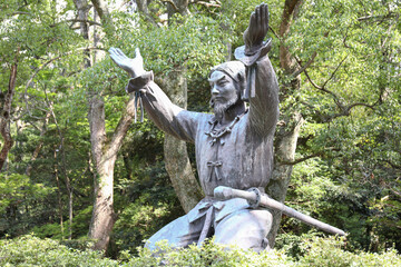 ムスビの御神像