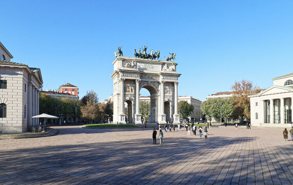 Arco Della Pace,  Arch of Peace, dating back to the 19th century. City of Milan, Italy