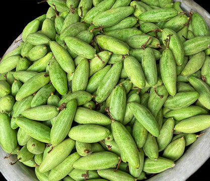 Fresh Green Pointed Gourd (Potol) &ndash; Organic Asian Vegetable Market
