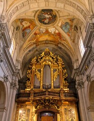Obraz premium Church interior, ornate ceiling and organ