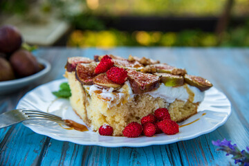 Delicious strawberry cake