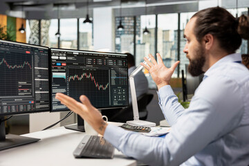 Proprietary firm day trader surprised by stock market shares price drop affecting positions. Forex business expert confused after losing money while buying and selling using trading software