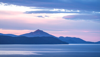 Fototapeta premium The shimmer with vibrant gradients of blue, pink, and violet mountain