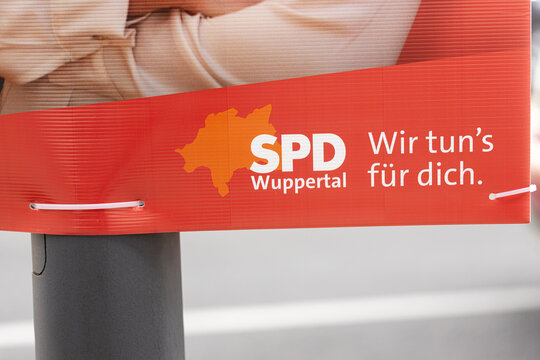 wuppertal, nrw, germany - 25 08 2025: an election poster of the german spd party
