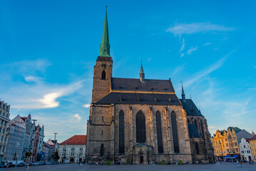 Fototapeta premium Sunset view of Cathedral of St. Bartholomew in Pilsen, Czech rep