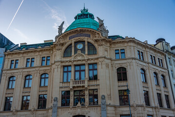 Obraz premium Sunrise view of the colourful houses at Karlovy Vary promenade,