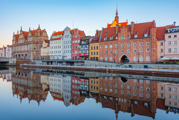 Obraz premium Waterfront of Gdansk during sunset, Poland