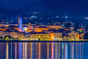 Obraz premium Sunset cityscape of Baveno, Italy