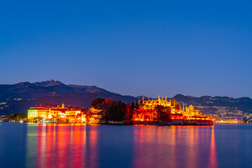 Fototapeta premium Sunset panorama view of Isola Bella at Lago Maggiore, Italy