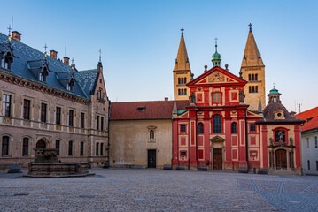 Obraz premium Sunset view of St. George's Convent at Prague castle, Czech repu