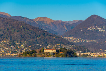 Fototapeta premium Isola madre with Borromeo palace at Lago Maggiore, Italy