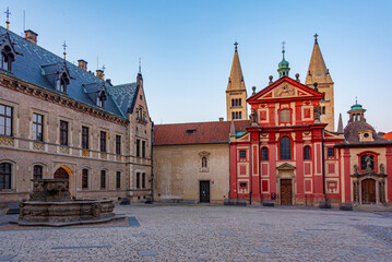 Obraz premium Sunset view of St. George's Convent at Prague castle, Czech repu