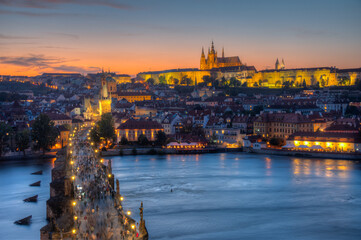 Fototapeta premium Sunset view of the Prague castle and vltava river in Prague, Cze