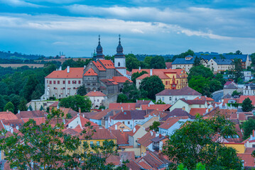 Obraz premium Sunset panorama of Saint Prokop basilica and the jewish quarter