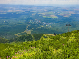 Obraz premium Panorama view of Tatranska Lomnica in Slovakia