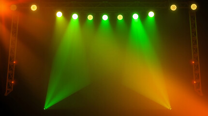 Escenario musical con luces y humo.