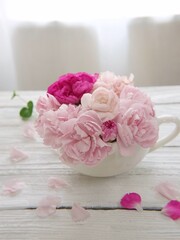 bouquet of pink roses