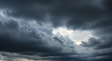 Fototapeta premium Dramatic dark gray and white storm cloudscape
