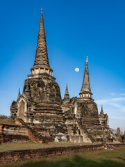 Fototapeta premium Ancient city, Ayutthaya, sunrise sunset