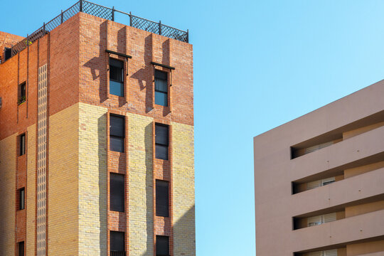 Modern architecture in sunny Arenales del Sol