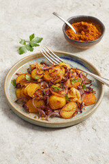 Curry potatoes