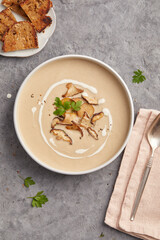 Quick creamy mushroom soup