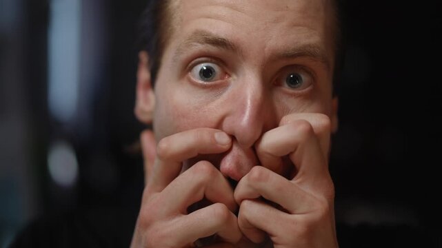 Dynamic expressions that vividly showcase feelings of surprise and fear through detailed closeup portraits