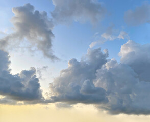 Fototapeta premium Beautiful fluffy clouds on the sky