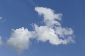 Weisse Quellwolken, Blauer Himmel, Deutschland