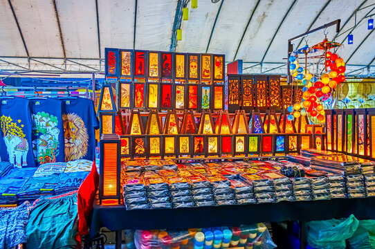 Oriental paper table lamps, Anusarn Night Market, Chiang Mai, Thailand