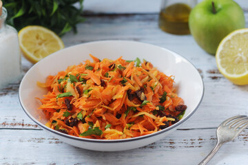 A bowl with traditional Polish carrot salad © nastyakamysheva
