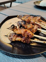 grilled chicken wings on grill