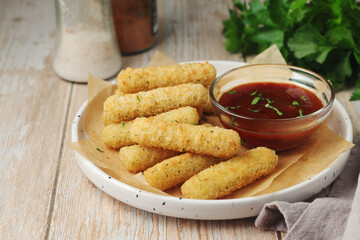 Mozarella sticks with barbeque sauce
