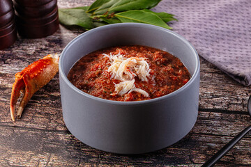 Tomato gazpacho soup with crab