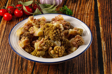 Vegan dietary steamed romanesco cabbage
