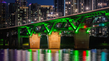 The splendid night view of Cheongdam Bridge on the Han River in Seoul, South Korea