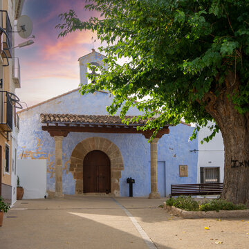 Capilla de la Virgen de la Cueva Santa