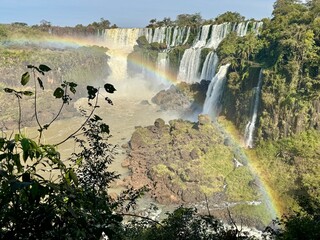 Iguazu&rsquo; waterfalls