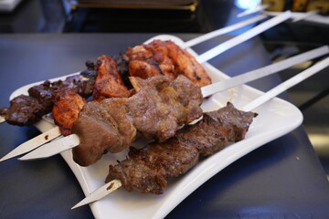 Skewered and Grilled Cubes of Meat, Shashlik - 串焼き料理 シャシリク