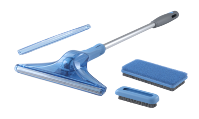 Multi-tool cleaning set with attachments