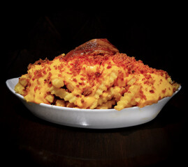 Batata frita com cheddar e bacon