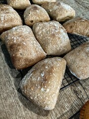 Polish everyday buns to eat
